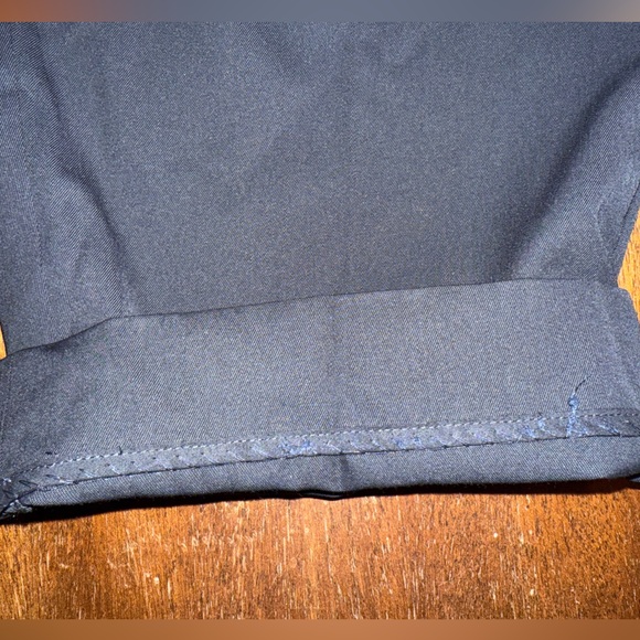 Everlane Italian GoWeave 100% Wool Pull-On Ankle Pant in Black - Size 16 - Picture 11 of 12